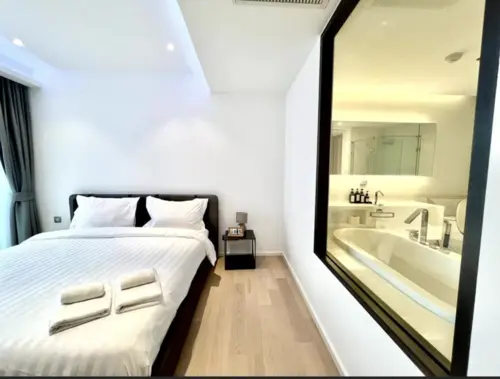 Luxury Apartment | Sukhumvit 11 | Pool | Near BTS Nana, Asok & MRT Sukhumvit