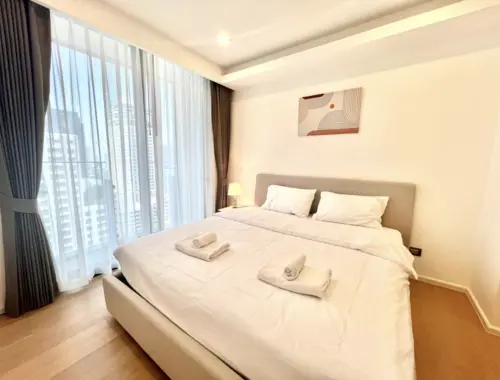 Luxury Apartment in Sukhumvit | Pool | Walk to BTS Nana & Asok